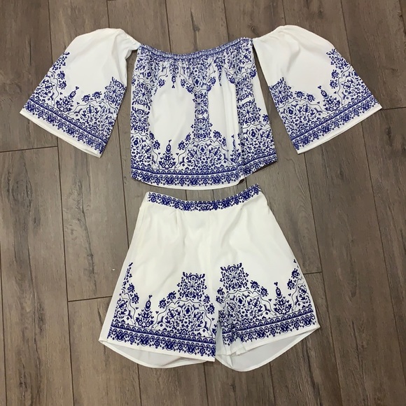 Boohoo Tops - Mediterranean vacation set.